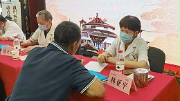 中医发展论坛暨专家义诊活动在汉方神农中医馆成功举办